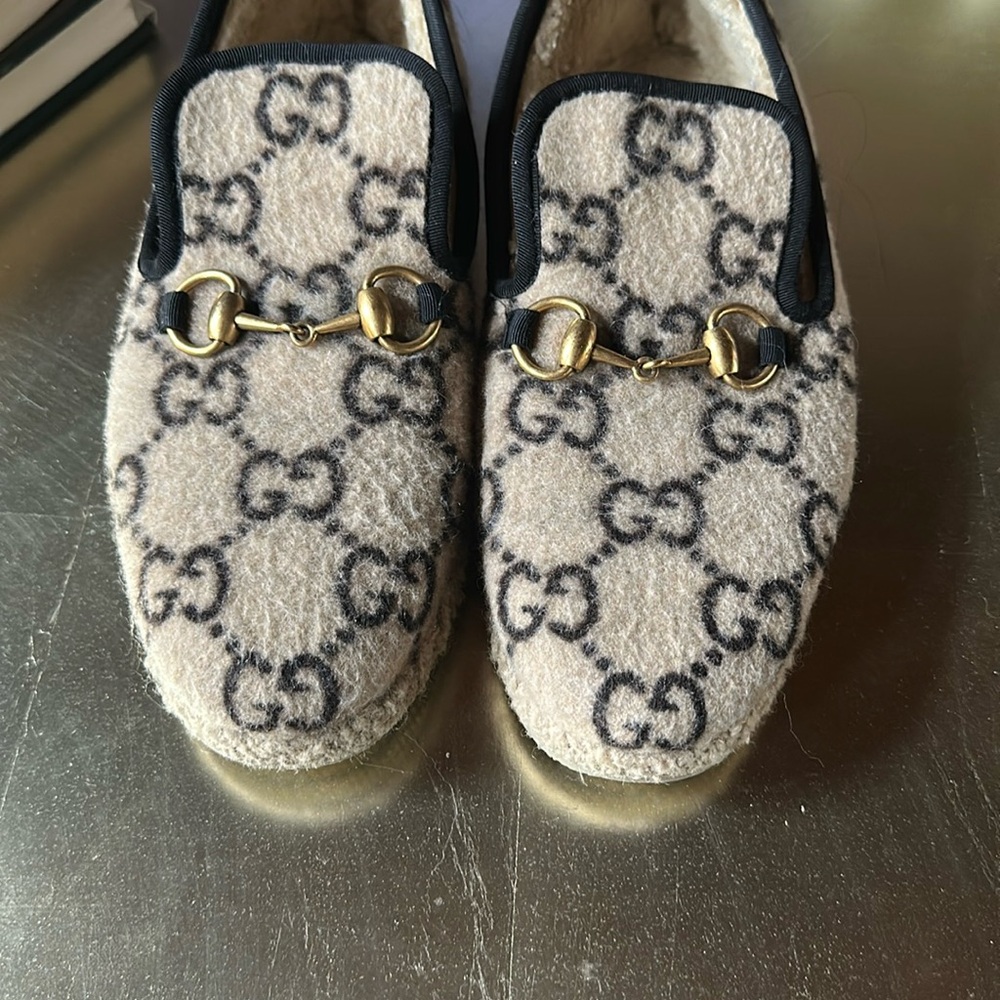 Gucci Beige and Black Loafers with Gold Accents